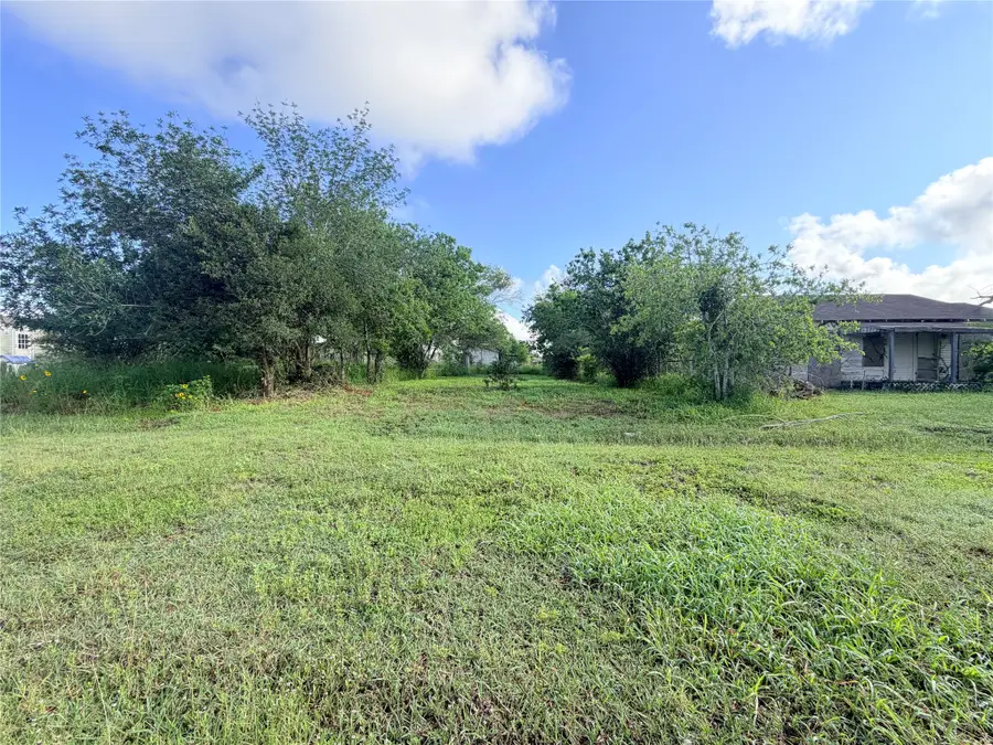 507 E Ward Street, Refugio, TX 78377 - #2