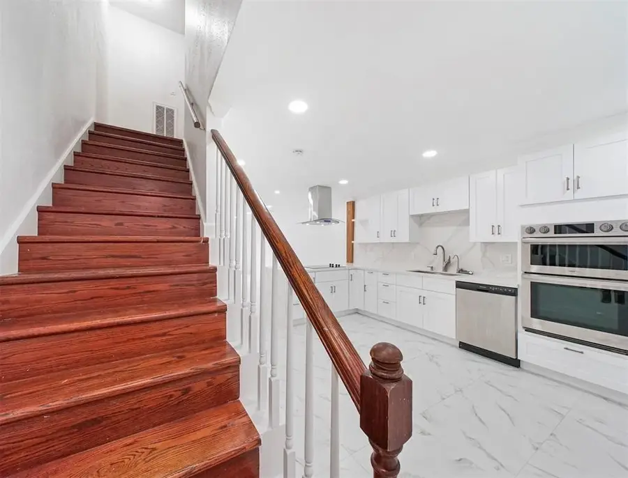 1691 W Sam Houston Parkway S, Houston, TX 77042 - Image #3