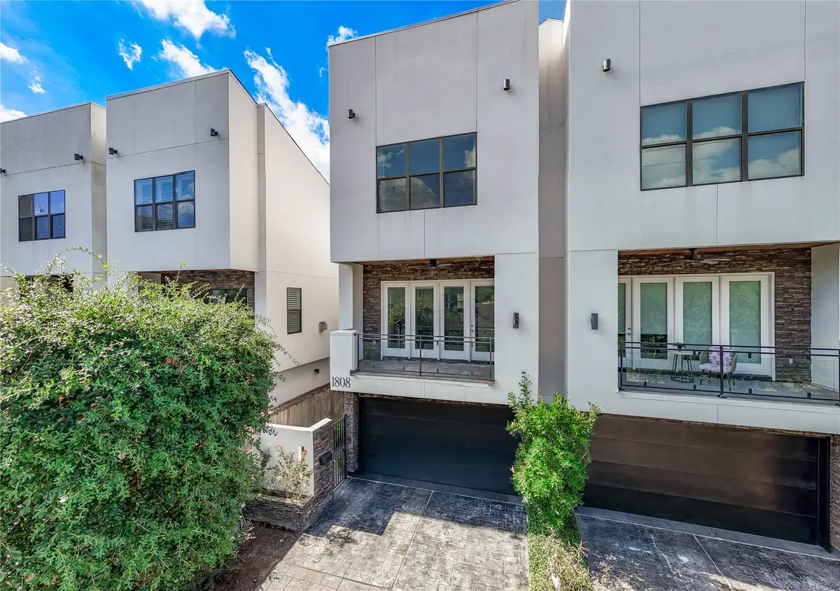 1808 Ridgewood Street, Houston, TX 77006 - Image #1