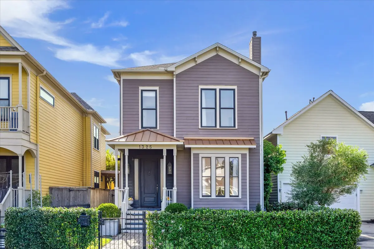 1325 Ashland Street, Houston, TX 77008 - Image #1