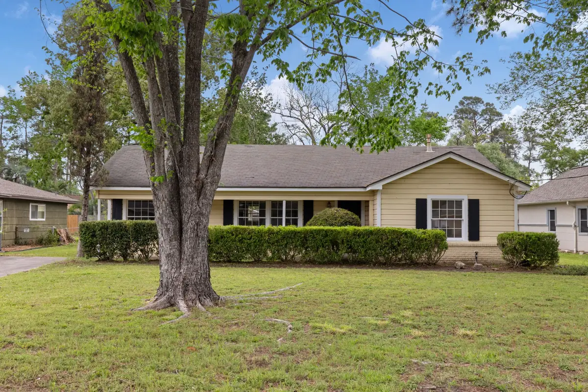 4010 Ascot Lane, Houston, TX 77092 - Image #1