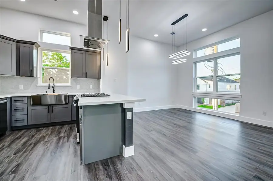 1913 Hoskins Drive #J, Houston, TX 77080 - #3