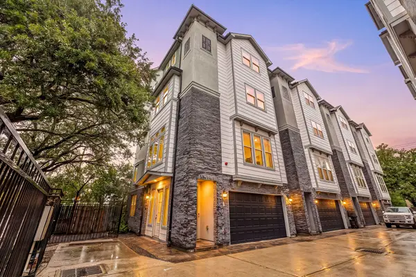 916 Yale Street #D, Houston, TX 77008