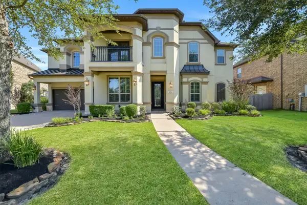 2204 Texoma Bend Lane, Friendswood, TX 77546