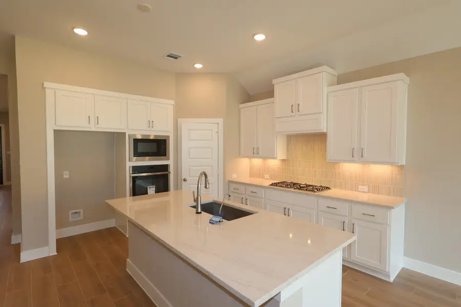 7121 Simmental Court, Montgomery, TX 77316 - Image #2