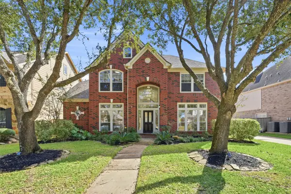 2302 Upland Park Drive, Sugar Land, TX 77479