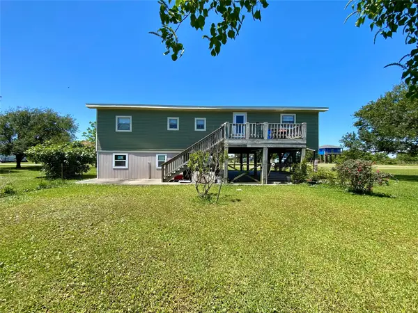 1228 Bahama Lane, Port Bolivar, TX 77650