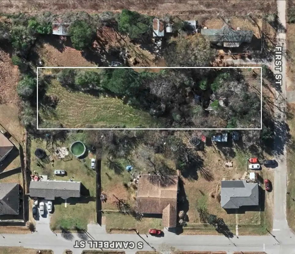 407 1st Street, Willis, TX 77378 - #1