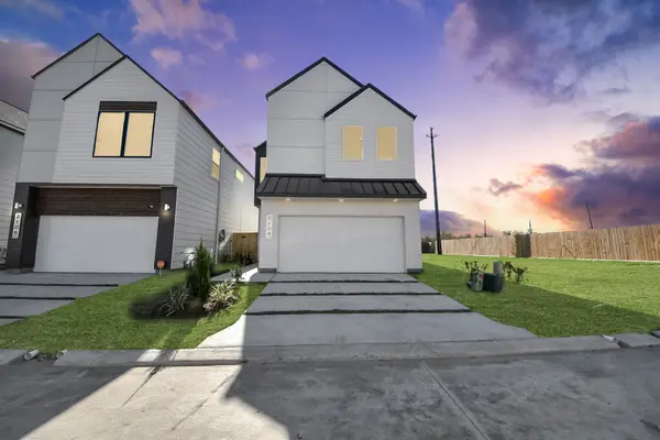 2104 Diagonal Lane, Houston, TX 77051