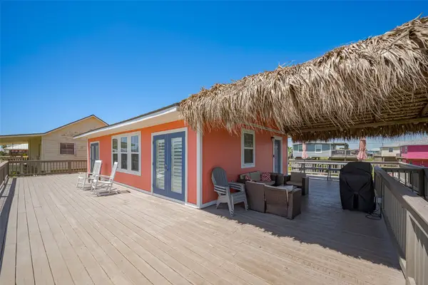 610 Surf Drive, Surfside Beach, TX 77541