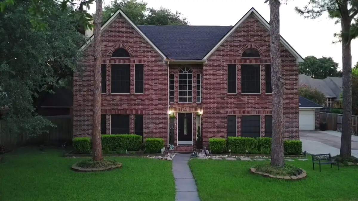 9726 New Kent Drive, Sugar Land, TX 77498 - #1