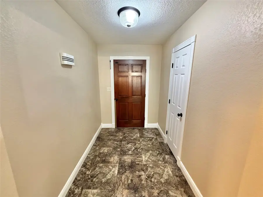 6214 1st Street, Danbury, TX 77534 - #3