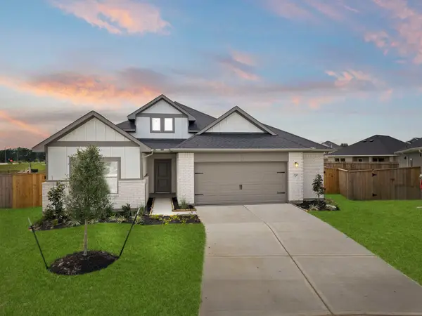 2787 Holly Laurel Drive, Alvin, TX 77511