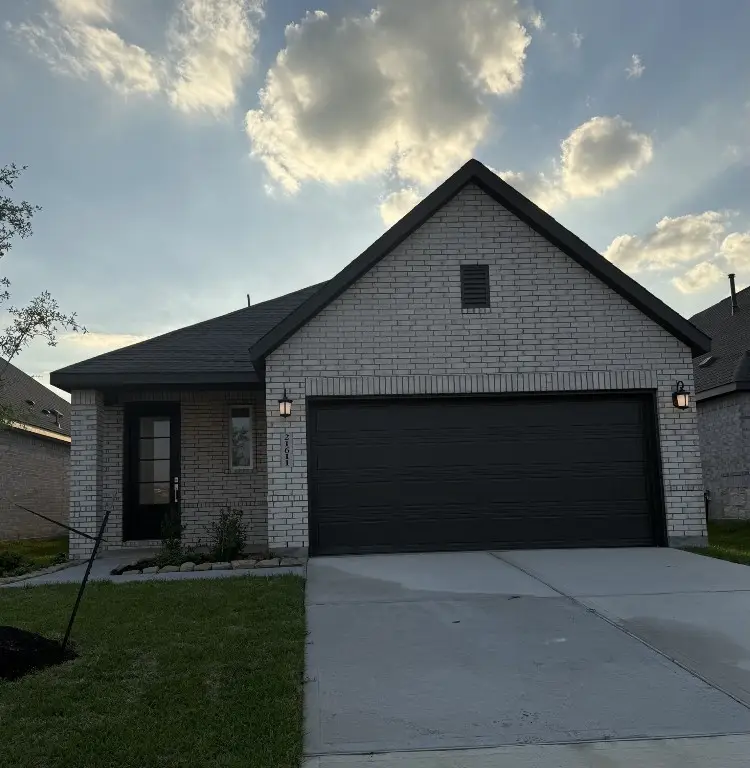 21611 Colonial Meadow Creek Trail, Waller, TX 77484 - #1
