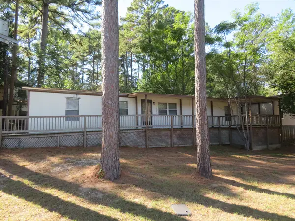14141 Shadow Bay Drive, Willis, TX 77318
