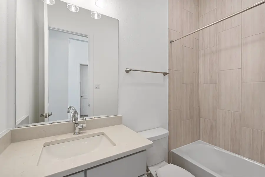 32452 Forktail Lake Drive, Fulshear, TX 77441 - Image #2