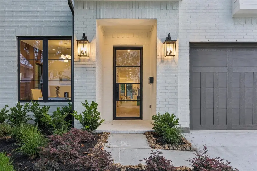 1527 Thornton Road, Houston, TX 77018 - #2