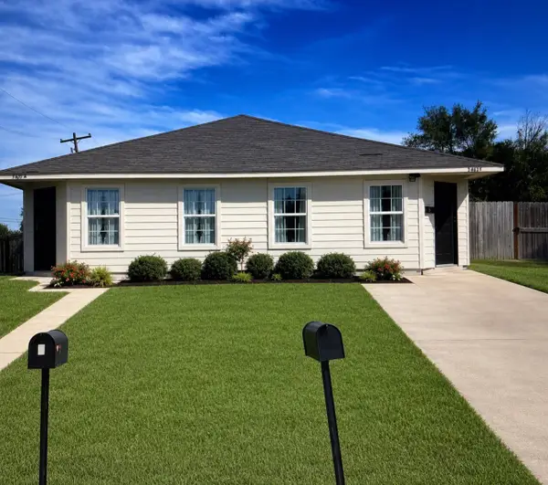 5401 Peacock Street, Houston, TX 77033