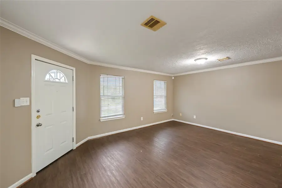 5401 Peacock Street, Houston, TX 77033 - #3