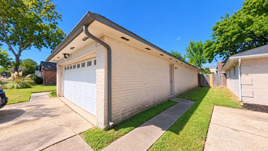 10007 Shell Rock Road, La Porte, TX 77571 - #3