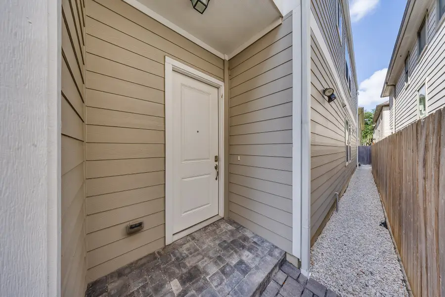 1405 Nashua Street, Houston, TX 77008 - Image #3