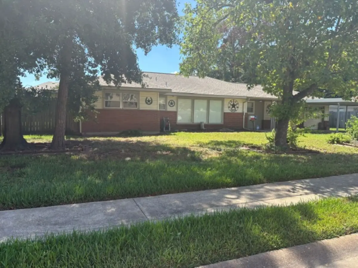 116 W 5th Street, Deer Park, TX 77536 - #1