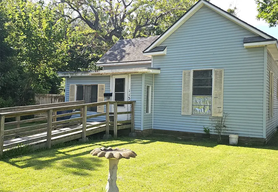 1131 2nd Avenue S, Texas City, TX 77590 - #2
