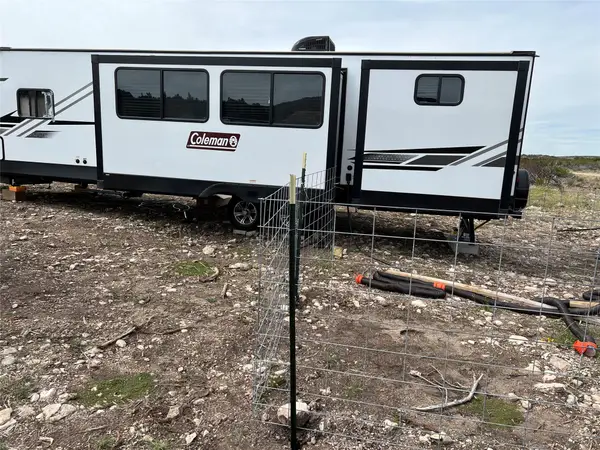 1529 Douglas Road, Comstock, TX 78837