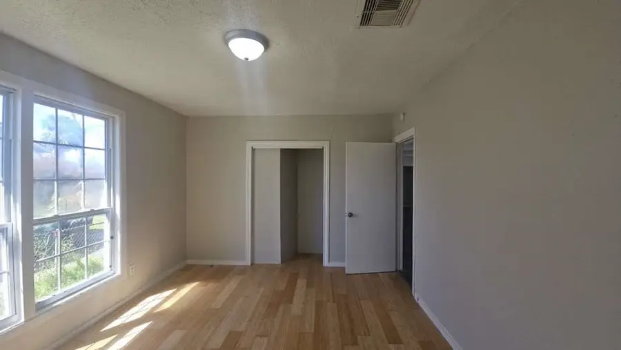 2301 Caplin Street, Houston, TX 77026 - Image #3