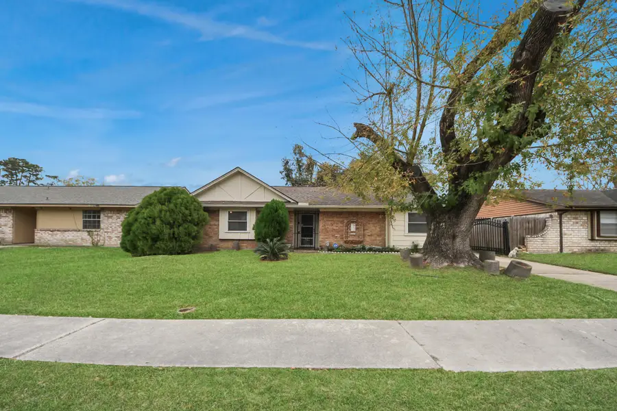 16306 Forest Way Drive, Houston, TX 77090 - Image #3