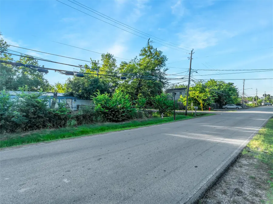 14615 Victoria Street, Houston, TX 77015 - Image #2