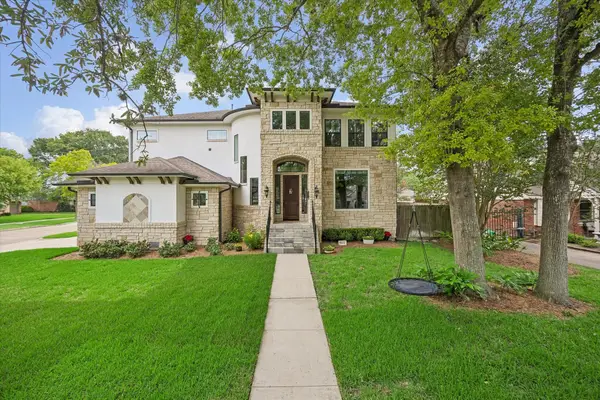 5622 Braesvalley Drive, Houston, TX 77096