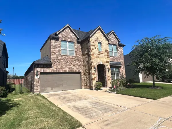 5231 Pickford Grove, Sugar Land, TX 77479