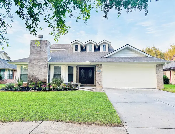 2123 Streamhurst Lane, Sugar Land, TX 77479