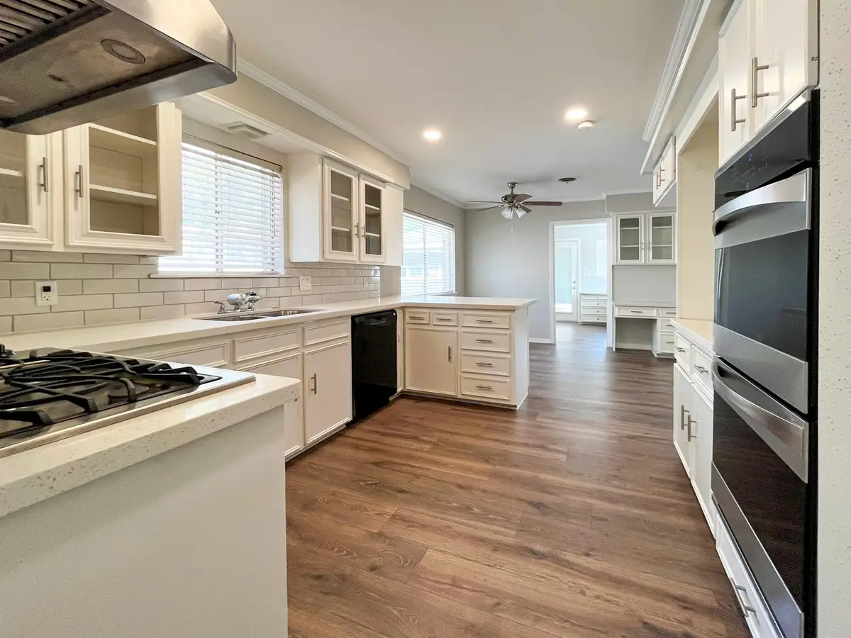 26410 Maplewood Drive, Oak Ridge North, TX 77386 - Image #1