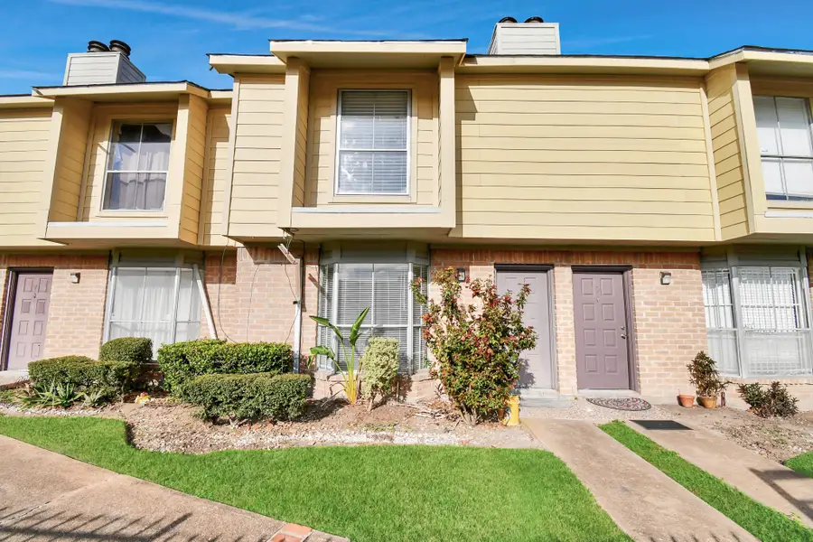 9350 Country Creek Drive #6, Houston, TX 77036 - #2