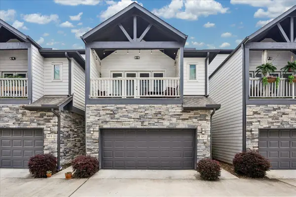 845 Fisher Street #C, Houston, TX 77018