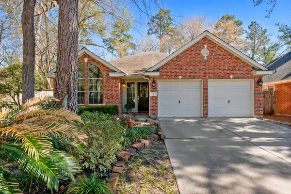 6 Orchard Dale Circle, The Woodlands, TX 77382