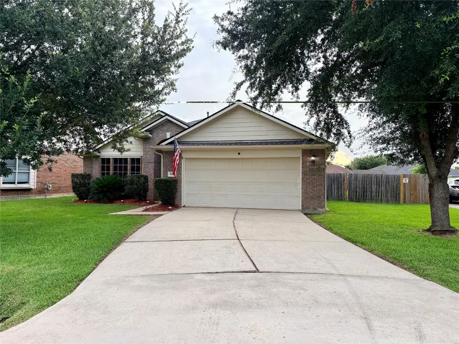 8010 Dogwood Court, Baytown, TX 77523 - #2