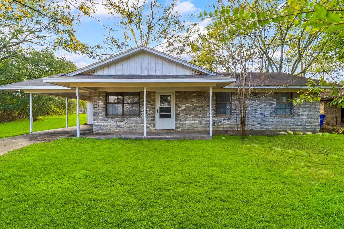 107 Thomas Street, Crockett, TX 75835 - Image #1
