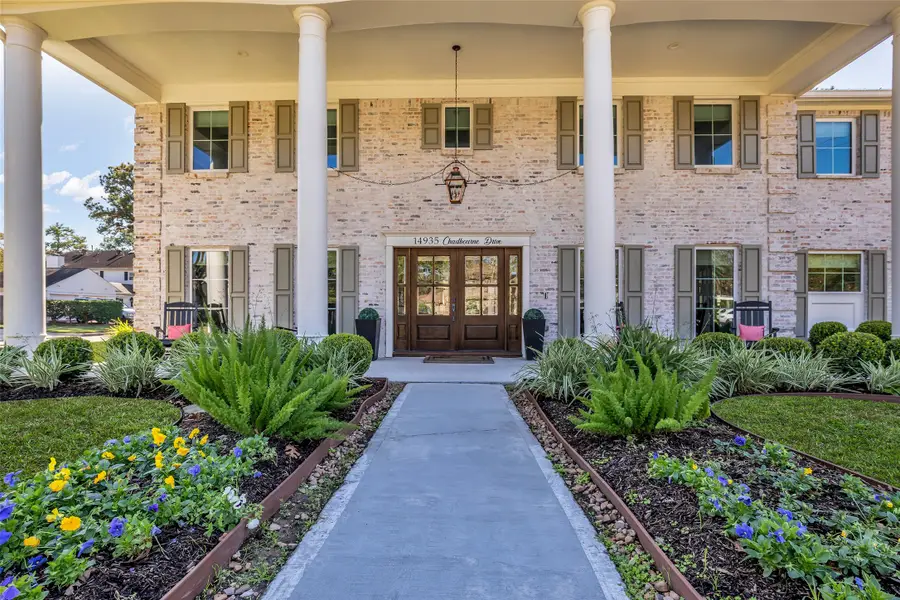 14935 Chadbourne Drive, Houston, TX 77079 - Image #2