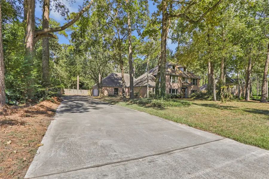 2903 Woods Estates Drive, Houston, TX 77339 - Image #3