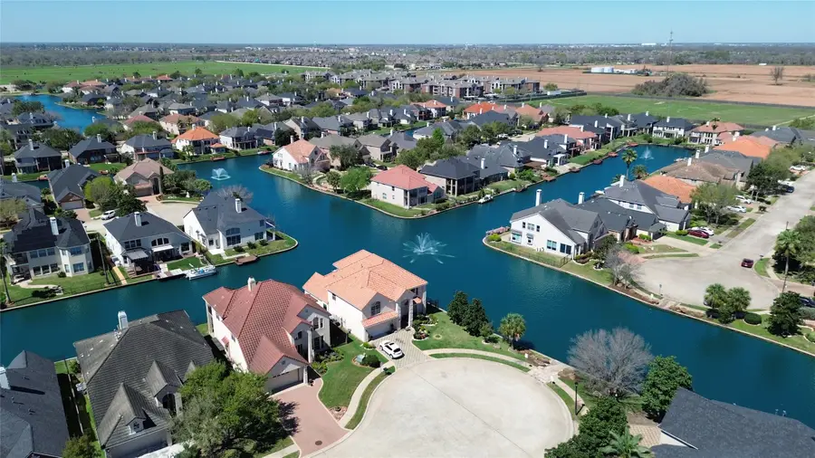 14306 Manorbier Lane, Sugar Land, TX 77498 - #2