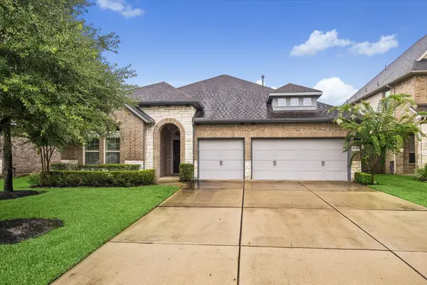 31734 Serrano Bluff Lane, Spring, TX 77386