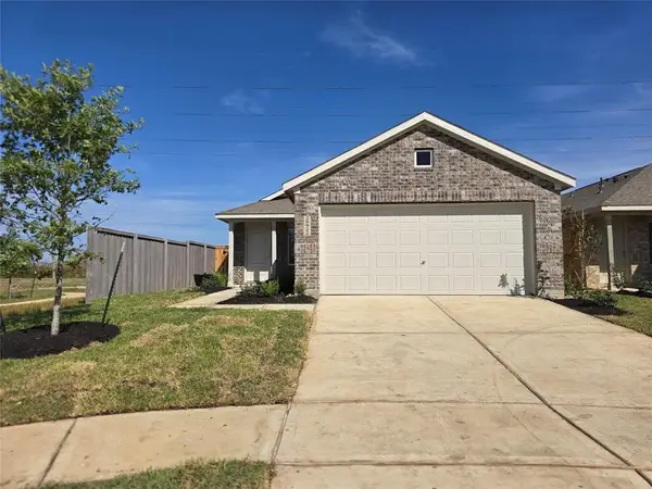 343 Bush Meadow Lane, Magnolia, TX 77354