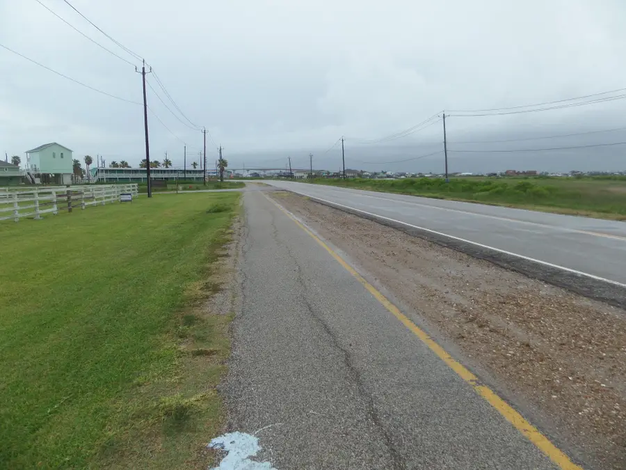000 Bluewater Highway, Surfside Beach, TX 77541 - Image #3