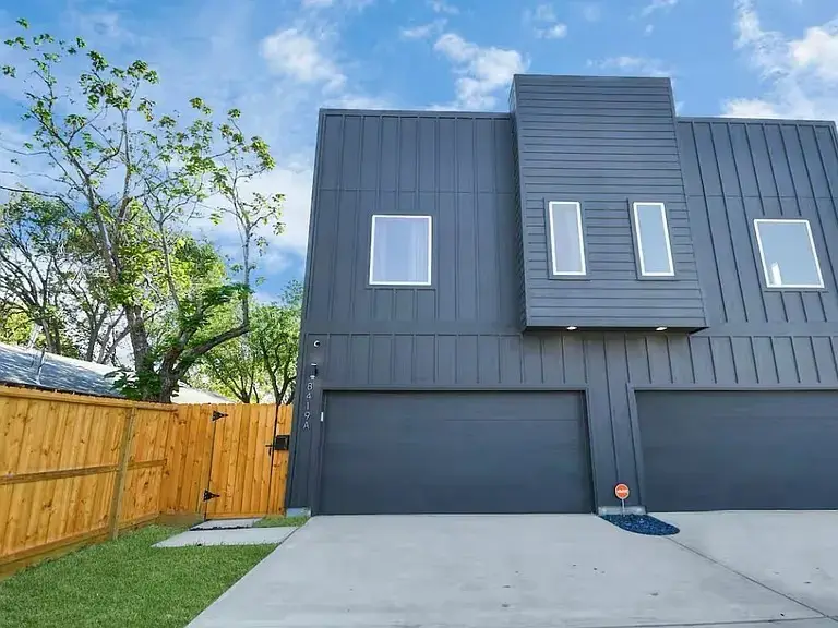8419 8419 Woodward #a/b, Houston, TX 77051 - #1