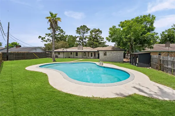 12519 A Bar Drive, Galveston, TX 77510