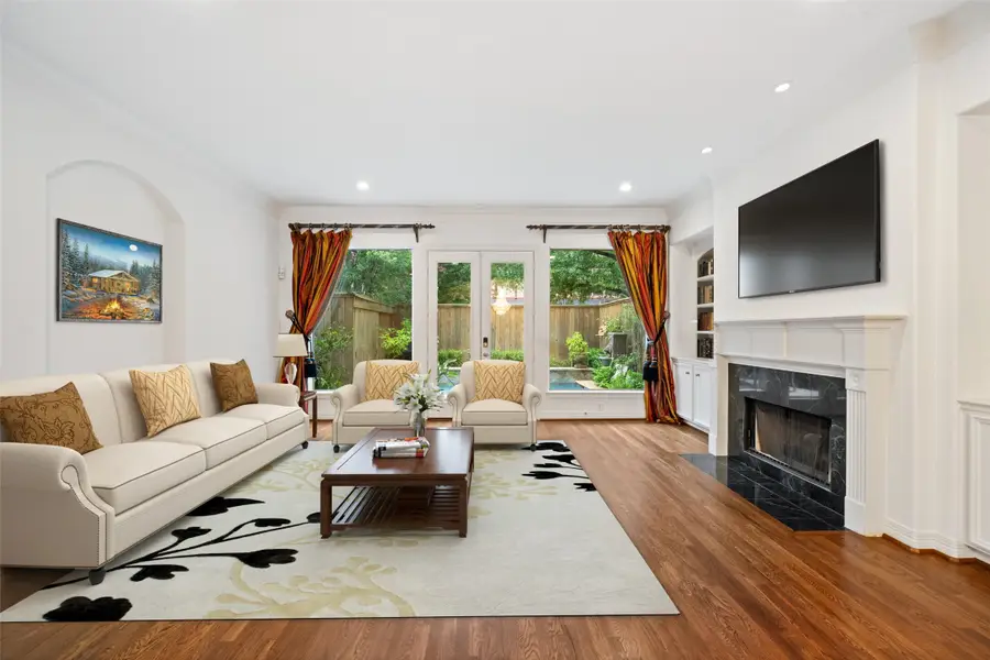 2112 Mcduffie Street, Houston, TX 77019 - Image #3