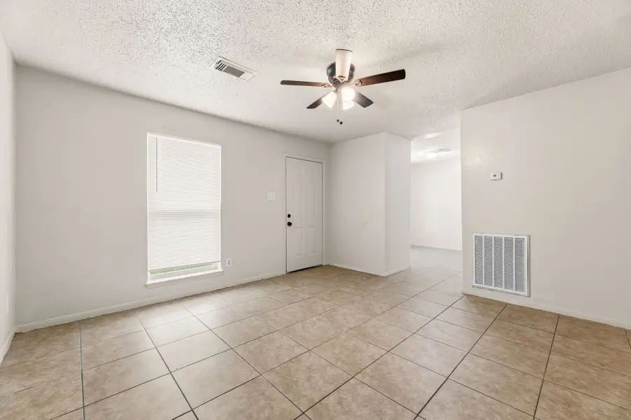 707 Magnolia Avenue, Crosby, TX 77532 - #3
